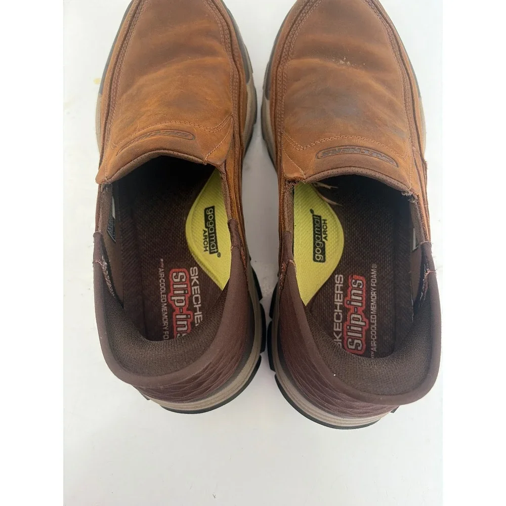 Skechers slip ins